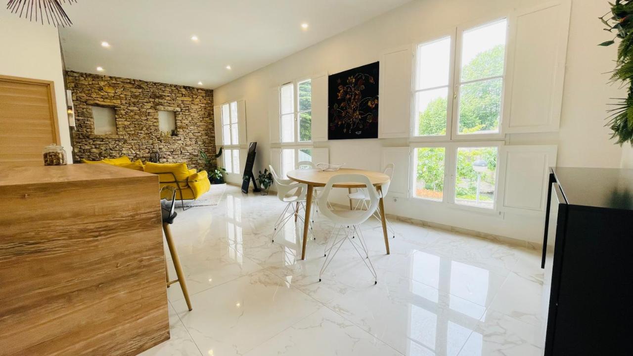 Sakina Appartement En Bord De Sorgue フォンテーヌ・ド・ボークリューズ エクステリア 写真