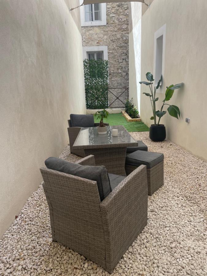 Sakina Appartement En Bord De Sorgue フォンテーヌ・ド・ボークリューズ エクステリア 写真